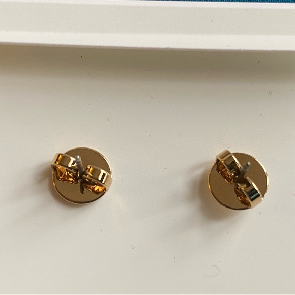 NEW- Tory Burch Enamel Logo Earrings - Picture 3 of 3
